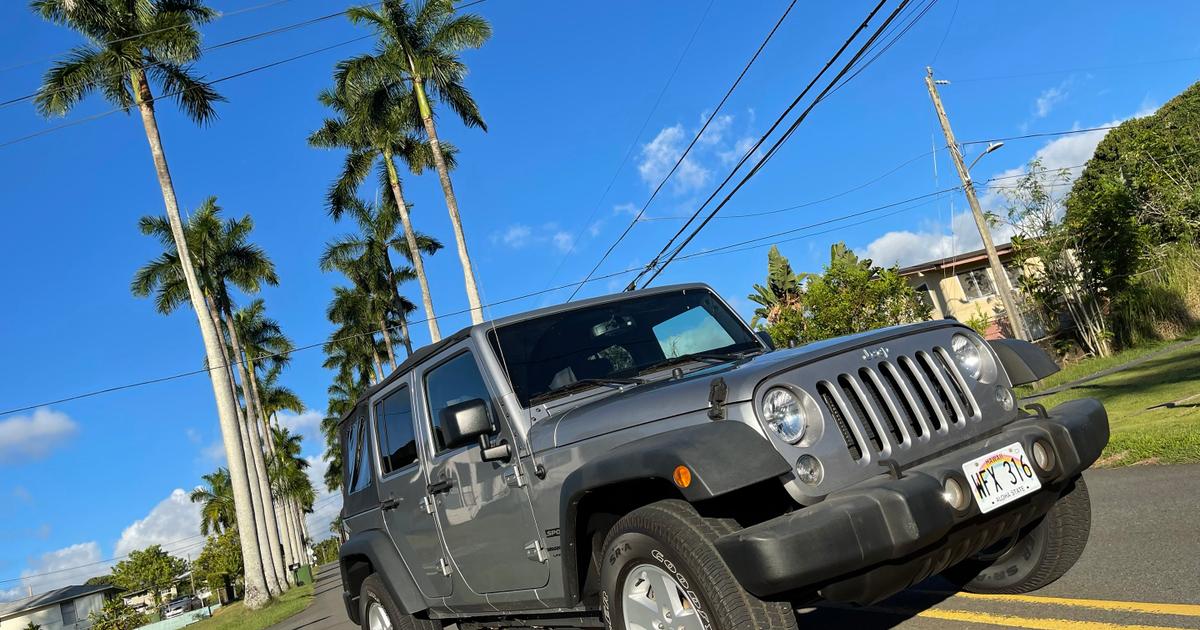 Jeep Wrangler JK Unlimited 2018 rental in Kapolei, HI by James | Turo