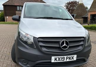 Mercedes-Benz V-Class car