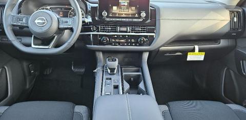 Nissan Pathfinder 2025