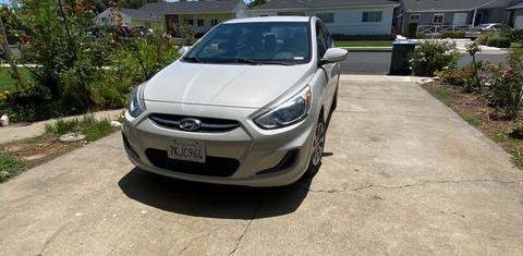 Hyundai Accent 2015