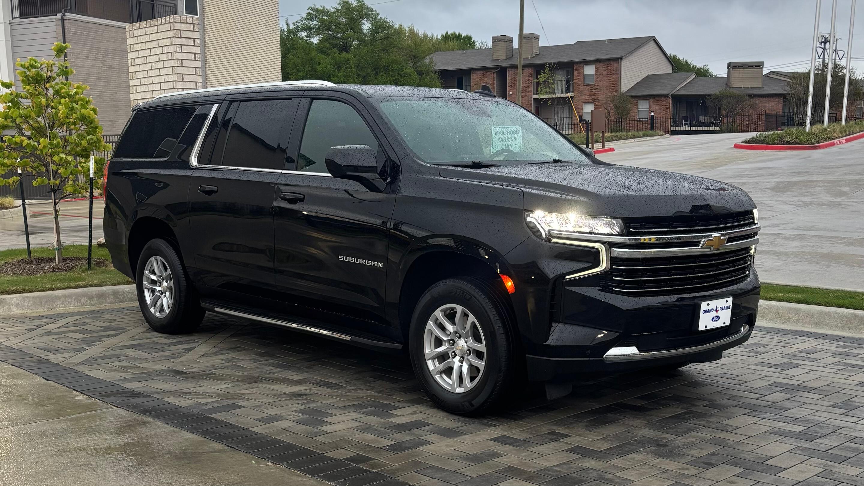 Chevrolet Suburban 2023 in Grand Prairie, TX