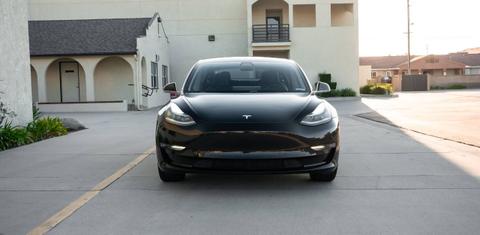 Tesla Model 3 2018