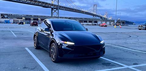 Tesla Model Y 2026