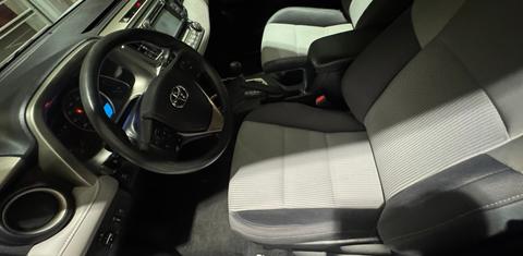 Toyota RAV4 2015