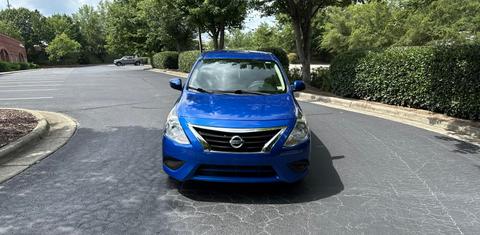 Nissan Versa 2015