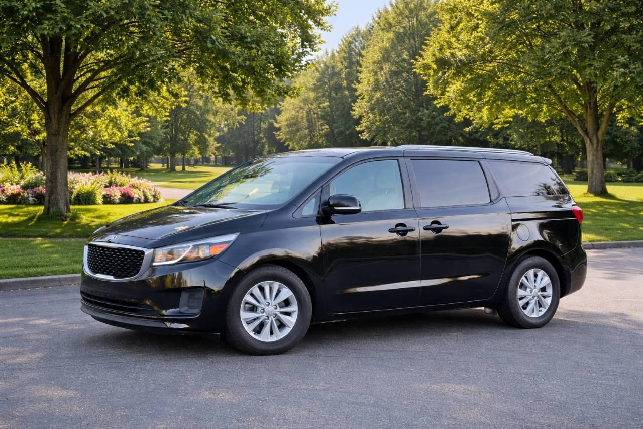 Kia Sedona 2016 in Tukwila, WA