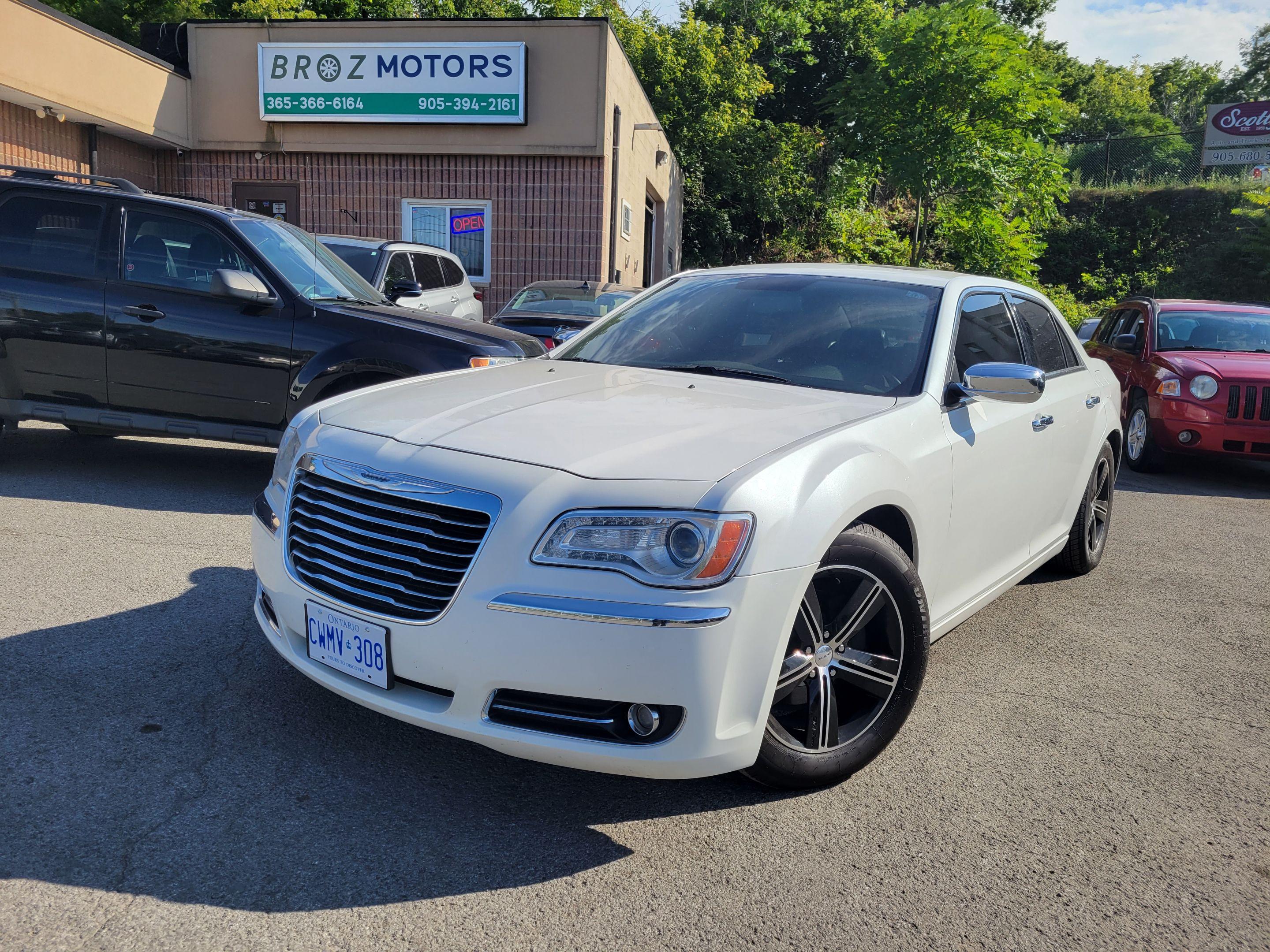 Chrysler 300 2012 à 