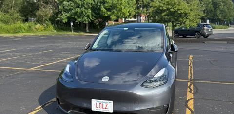 Tesla Model Y 2023