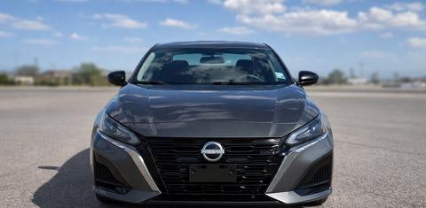 Nissan Altima 2025