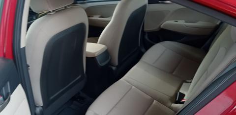 Hyundai Elantra 2020