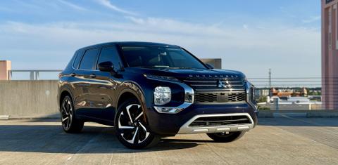 Mitsubishi Outlander 2024