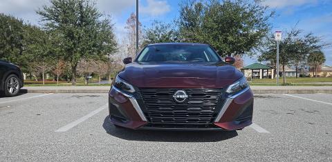 Nissan Altima 2023