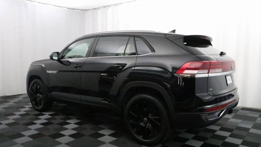 Volkswagen Atlas Cross Sport 2022 rental in Romeoville, IL by James D. | Turo
