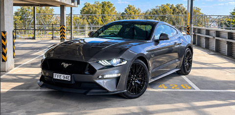 Ford MUSTANG 2021