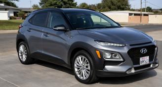 Hyundai Kona 2019 — Options de location de fourgonnettes à Anaheim, CA