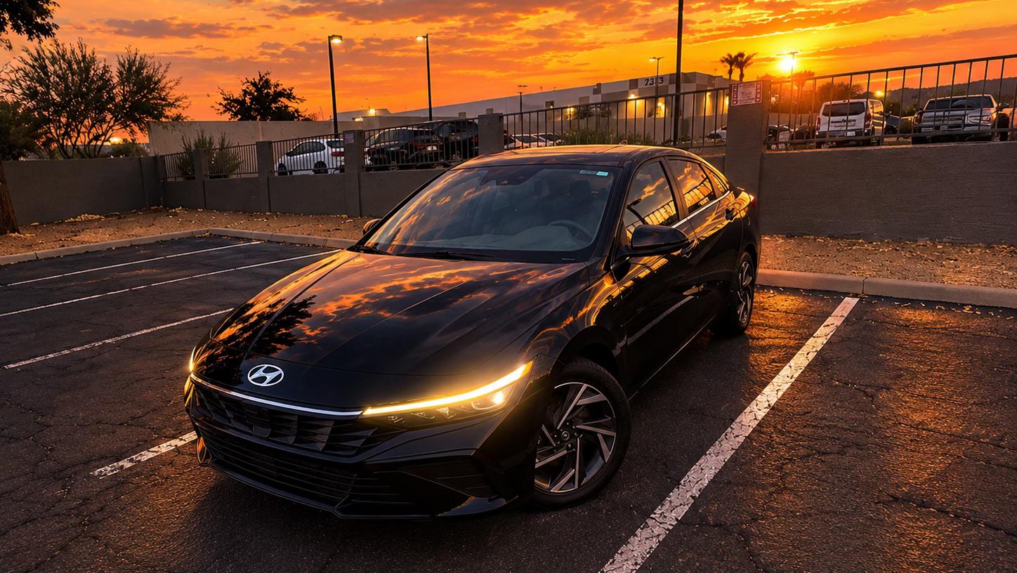 Hyundai Elantra 2025 in Tempe, AZ