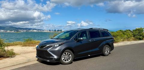 Toyota Sienna 2025