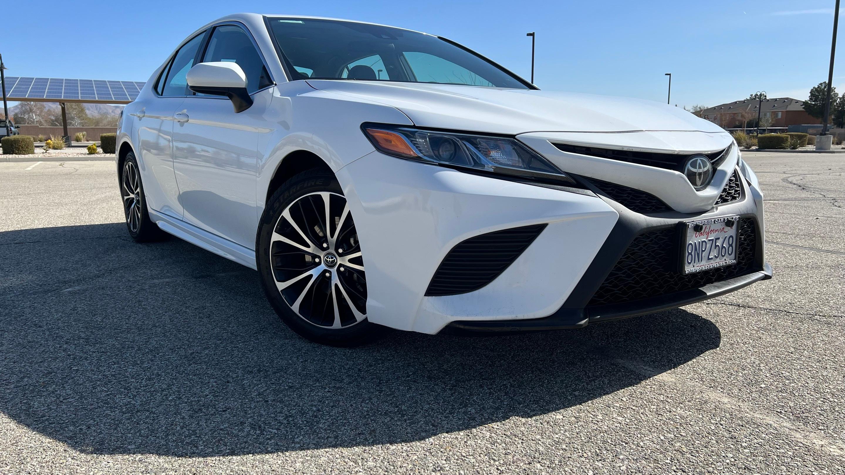 Toyota Camry 2020 in Victorville, CA