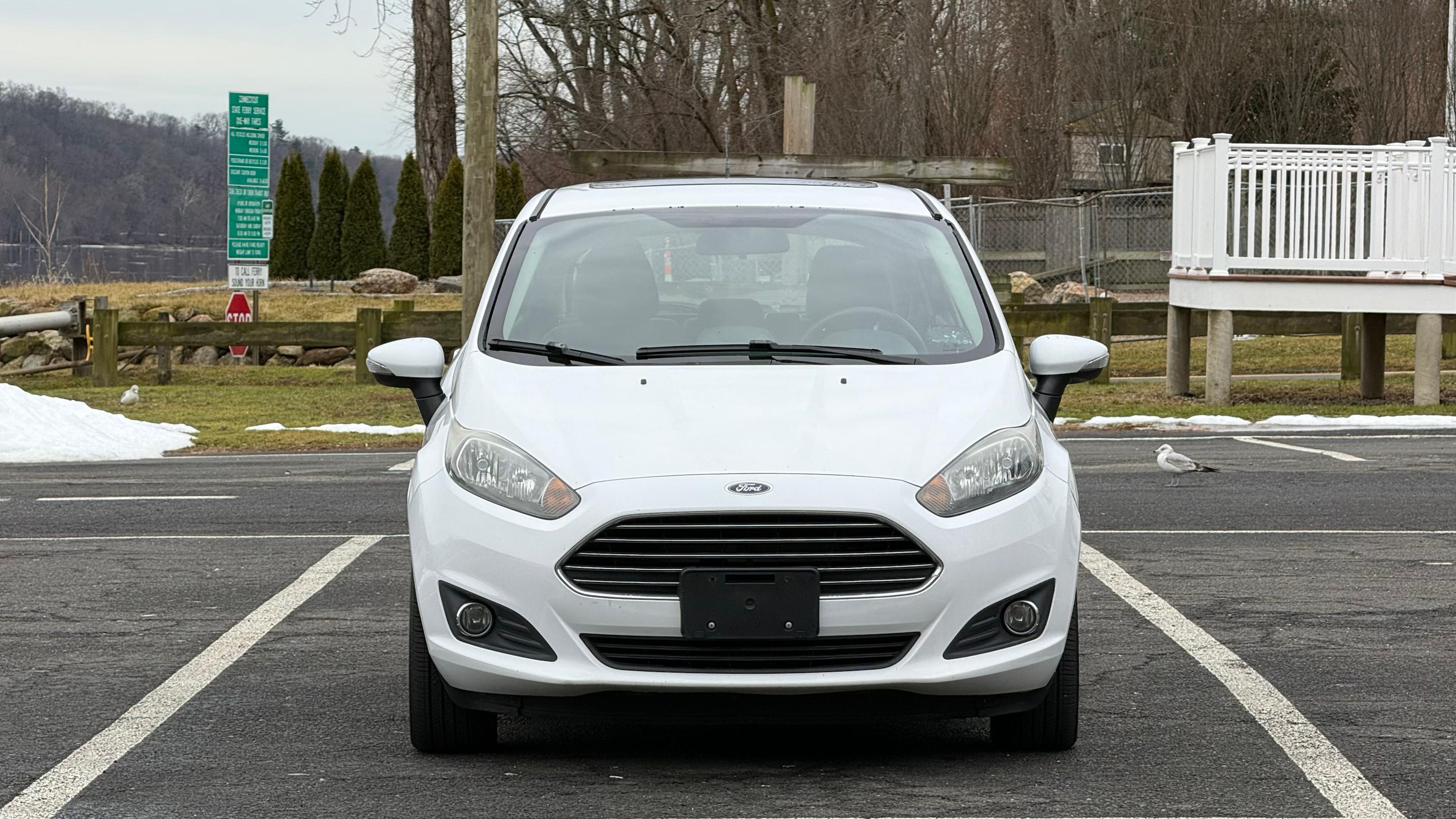 Ford Fiesta 2015 in Hartford, CT