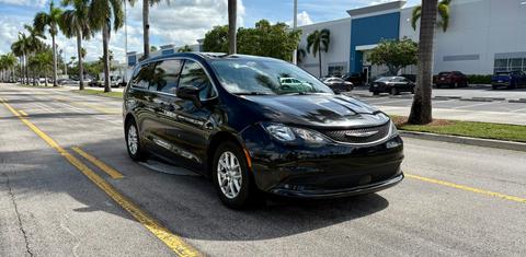 Chrysler Voyager 2022