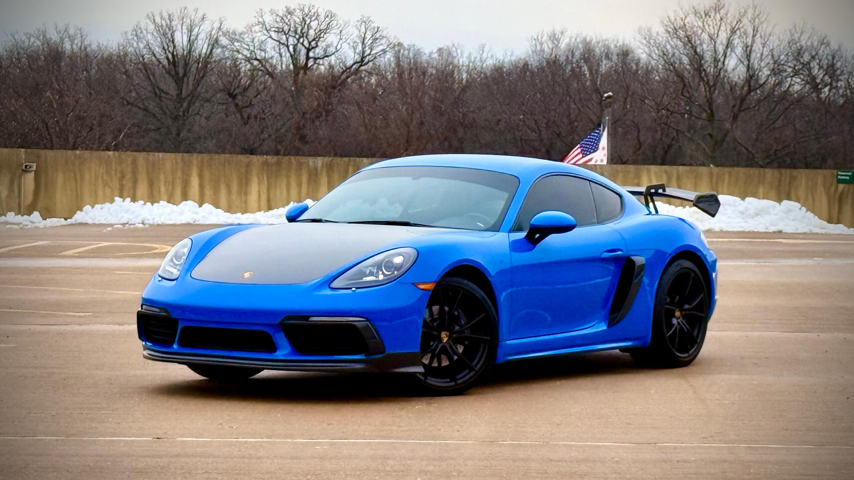 Porsche 718 Cayman 2022 in Skokie, IL