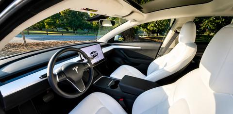 Tesla Model 3 2023