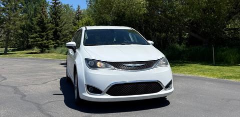 Chrysler Pacifica 2017