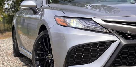 Toyota Camry Hybrid 2024