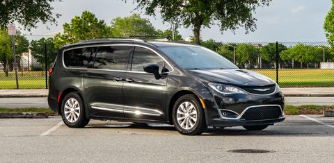 Chrysler Pacifica 2019