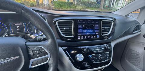 Chrysler Pacifica 2017