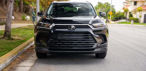 Toyota Grand Highlander 2026