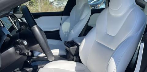 Tesla Model S 2019