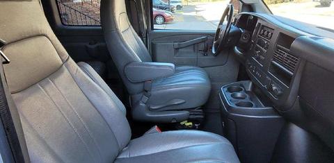 Chevrolet Express 2023