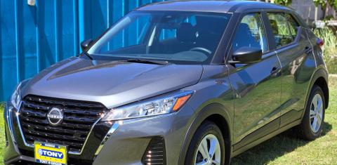 Nissan Kicks Play 2025