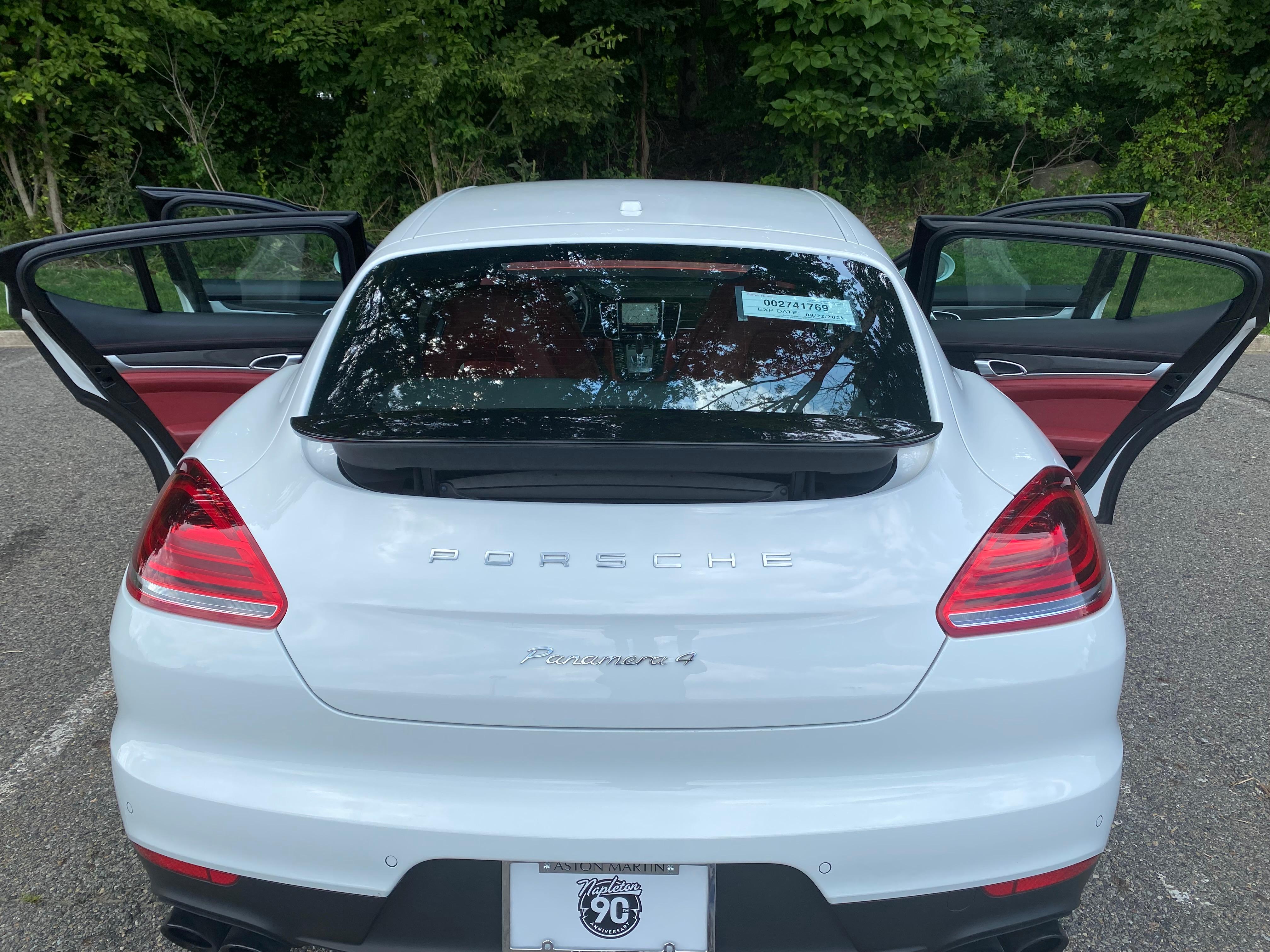 Porsche Panamera 2016 in 