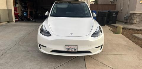 Tesla Model Y 2023