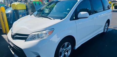 Toyota Sienna 2020