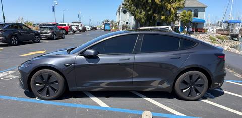 Tesla Model 3 2025