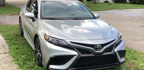 Toyota Camry 2023