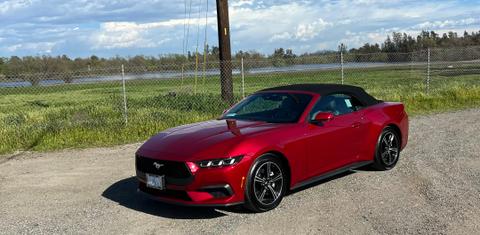 Ford Mustang 2024