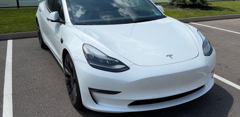 Tesla Model 3 2023
