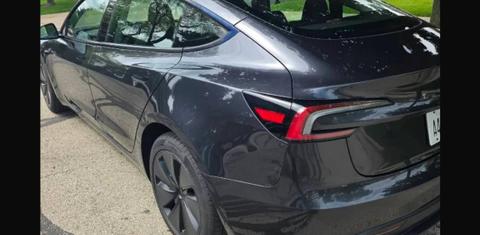 Tesla Model 3 2024