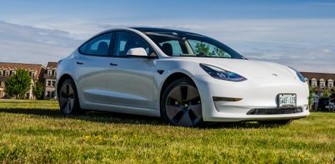 Tesla Model 3 2023