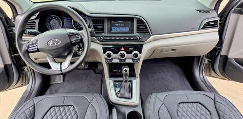 Hyundai Elantra 2019