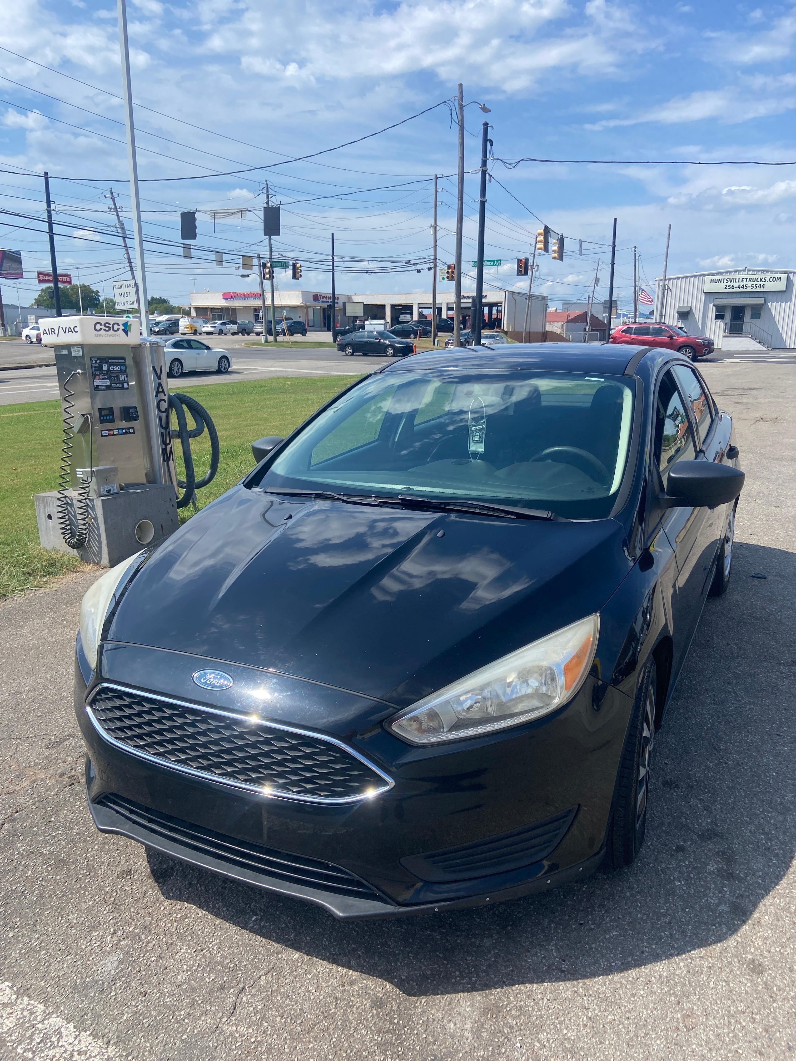 Ford Focus 2017 in Huntsville, AL