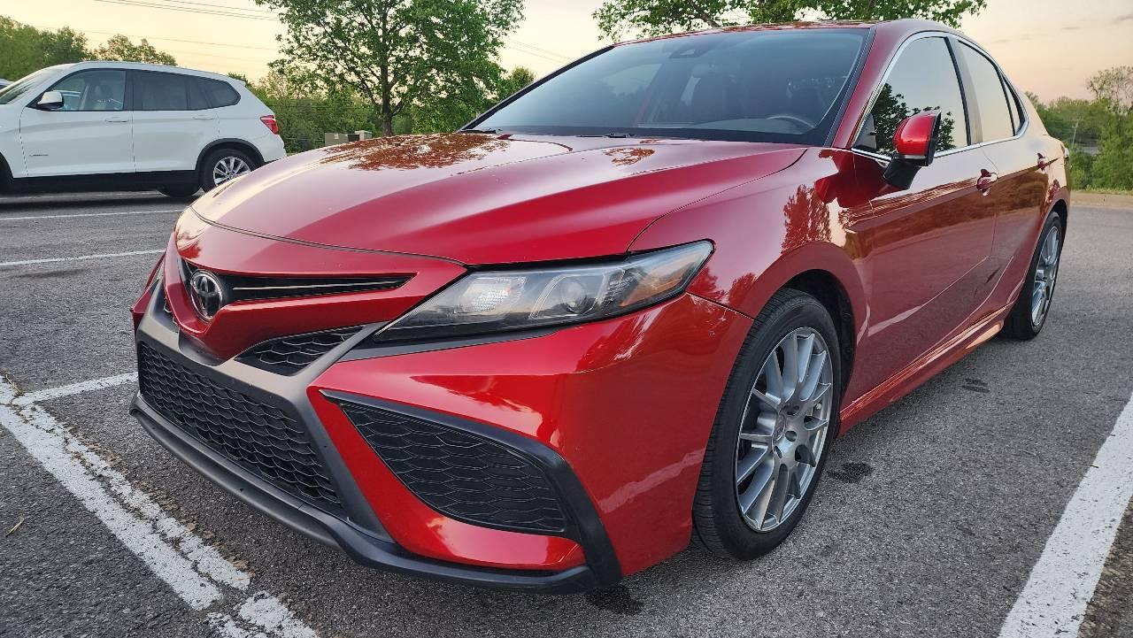 Toyota Camry 2021 in Gallatin, TN
