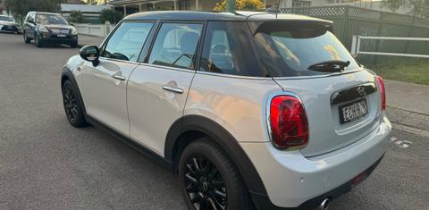 MINI 5D HATCH 2019