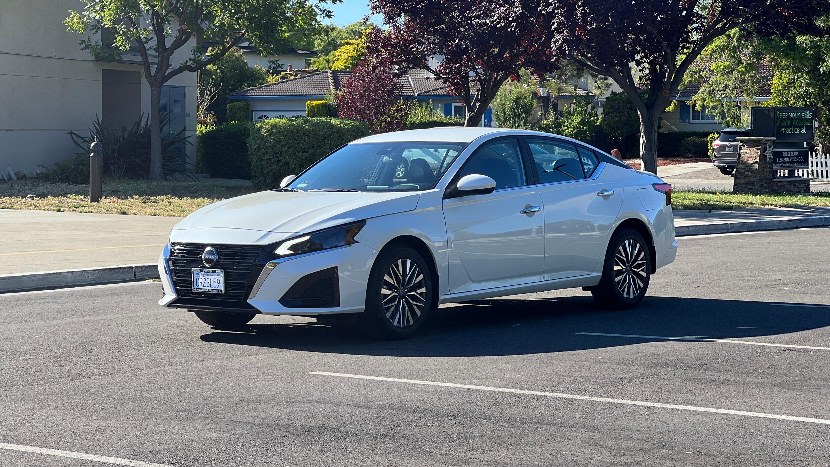 Nissan Altima 2023 in Burlingame, CA