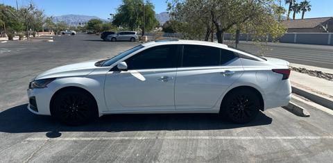 Nissan Altima 2025