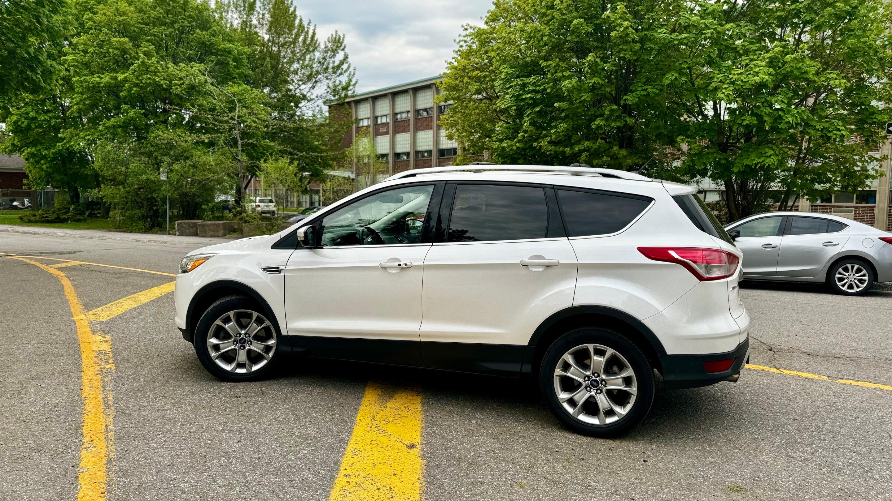 Ford Escape 2015 in Montréal, QC